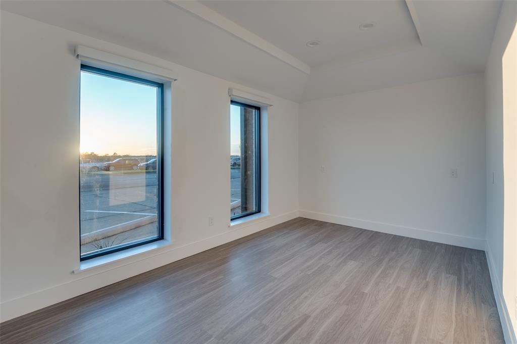 Webster & Woods North Park - Commercial Sale