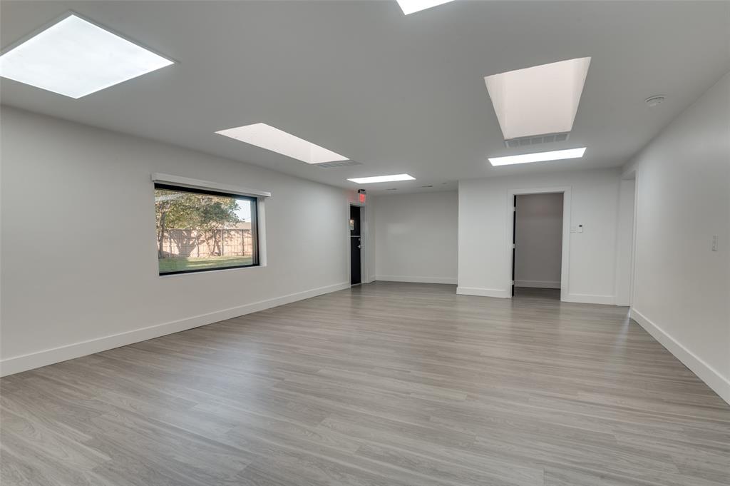 Webster & Woods North Park - Commercial Sale