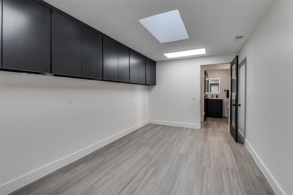 Webster & Woods North Park - Commercial Sale