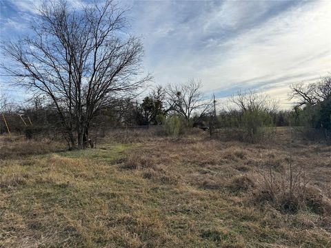 5651 Black Pine Circle Granbury TX 76048