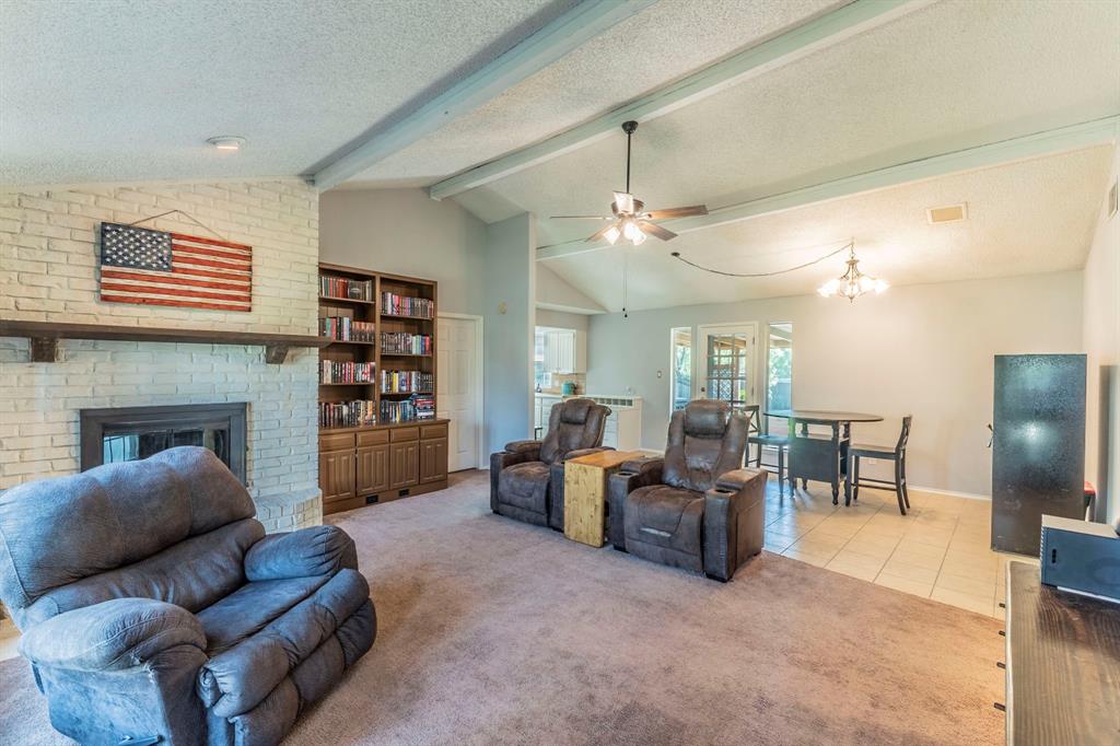 901 Cottonwood Trail