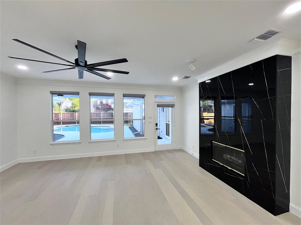 Creekside Estates 2 - Residential