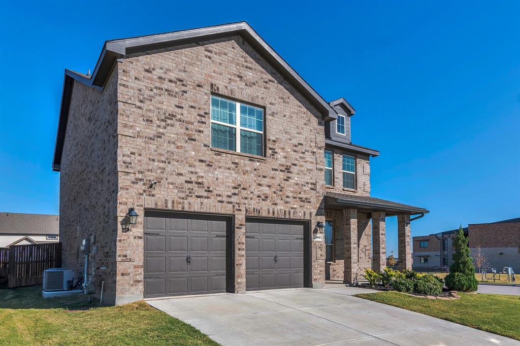 2000 Sun Star Drive