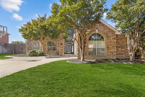 Tiny photo for 8109 Island Park Court, Fort Worth, TX 76137 (MLS # 21098252)