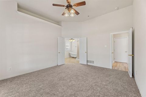 Tiny photo for 8109 Island Park Court, Fort Worth, TX 76137 (MLS # 21098252)