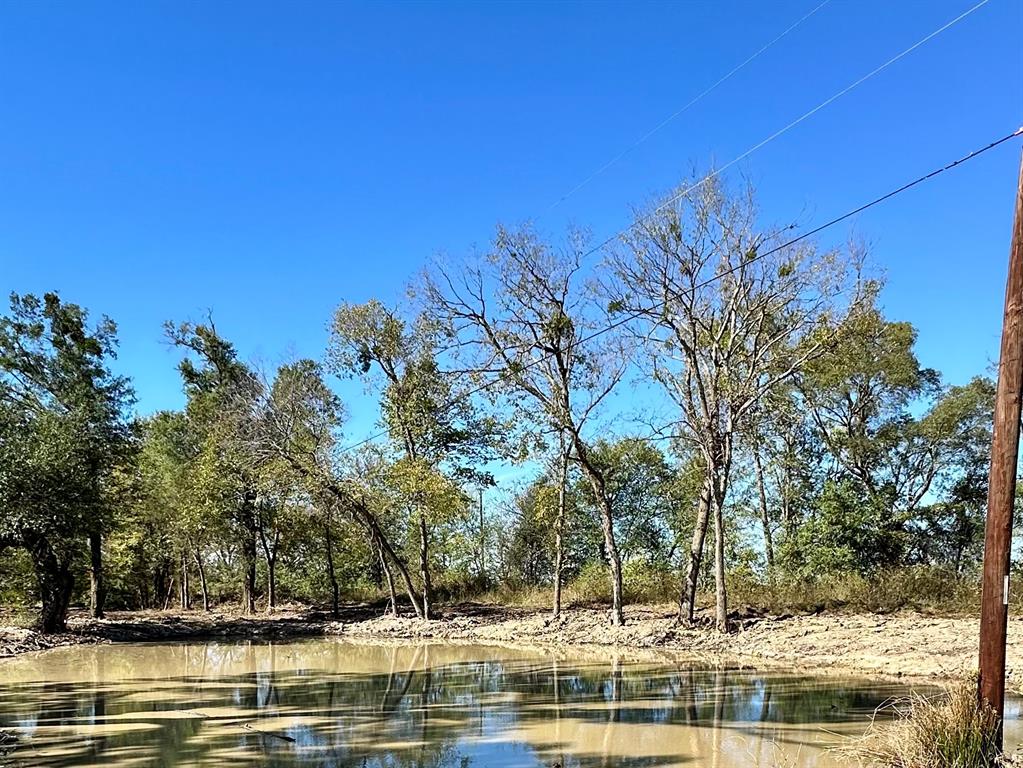 1.62 acres Texas Highway 11 W