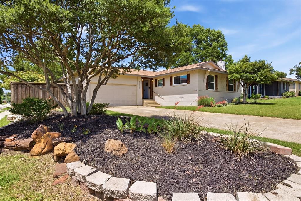 9005 Clearwater Drive