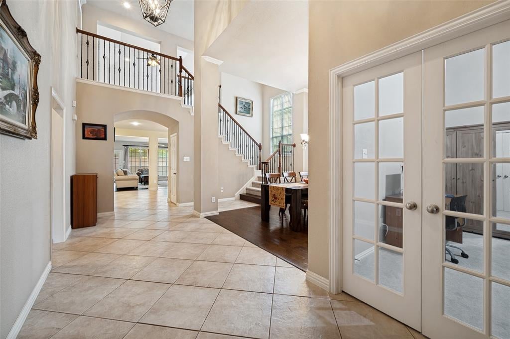 2848 Forest Manor Drive