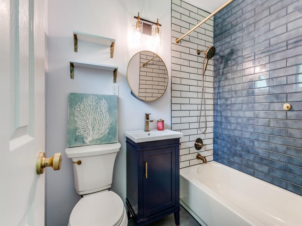 1106 Ridgeway Circle