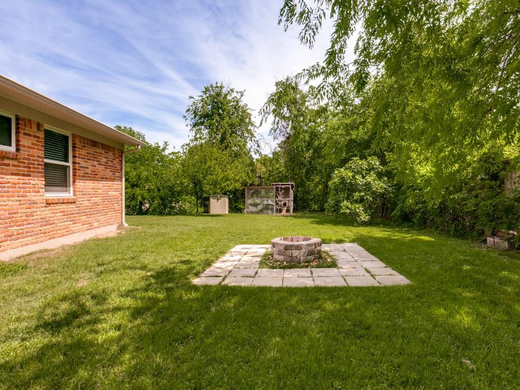 1106 Ridgeway Circle