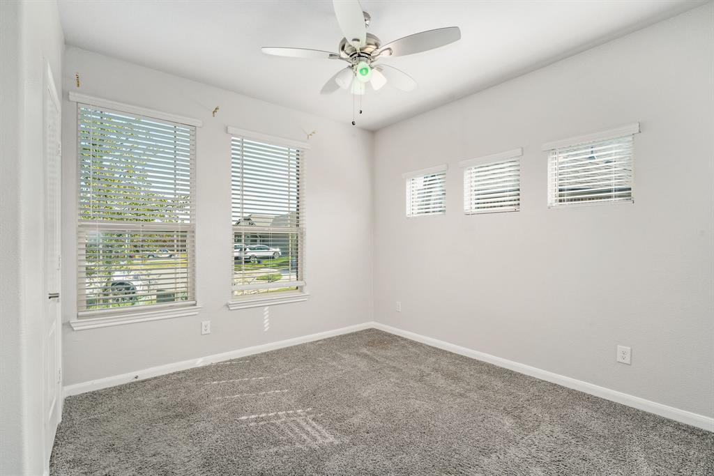 West Crossing Ph 9 - Residential Lease