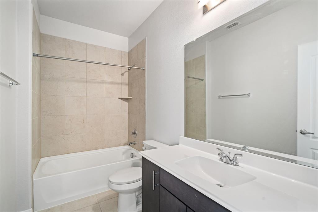 West Crossing Ph 9 - Residential Lease