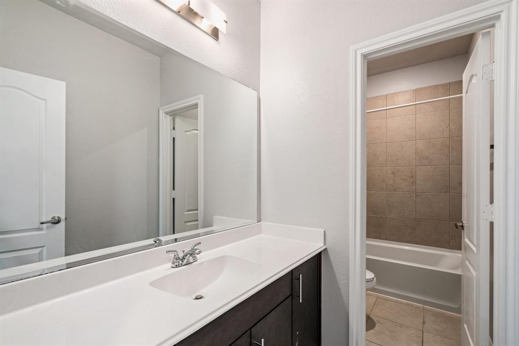 West Crossing Ph 9 - Residential Lease