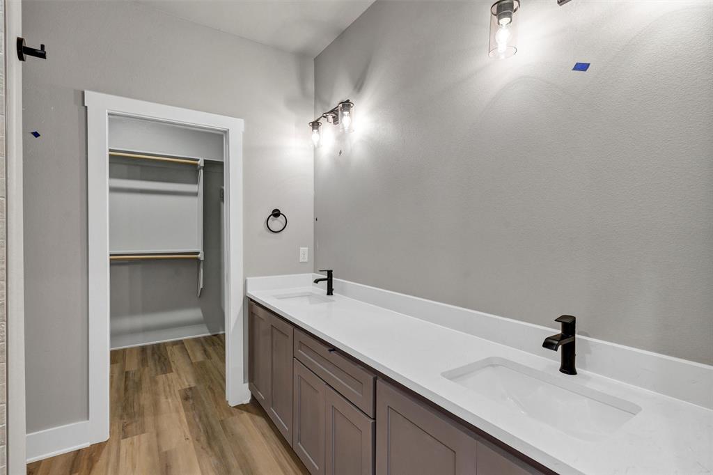 Western Hills Harbor - Residential