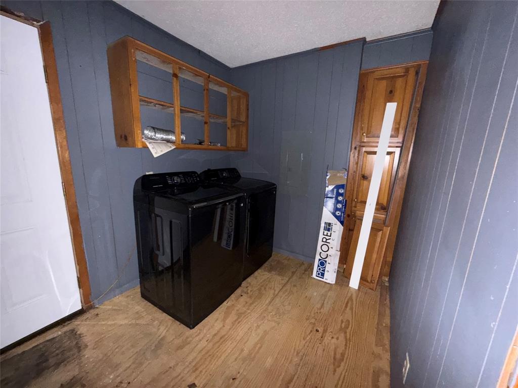 HICKLIN, BARNETT - Residential