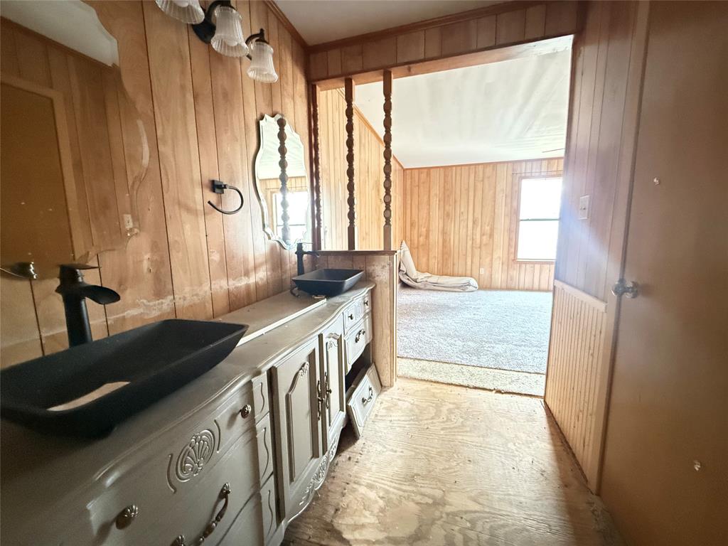 HICKLIN, BARNETT - Residential