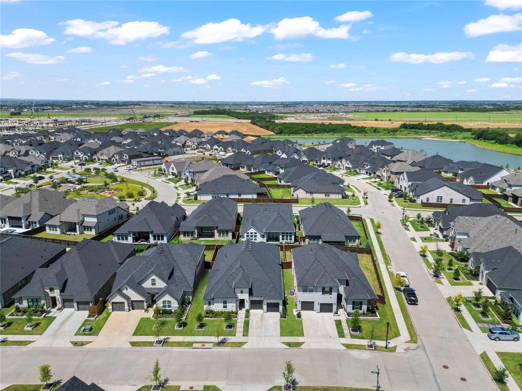 Light Farms Laurel Neighborhood Ph 1 - Residential Lease