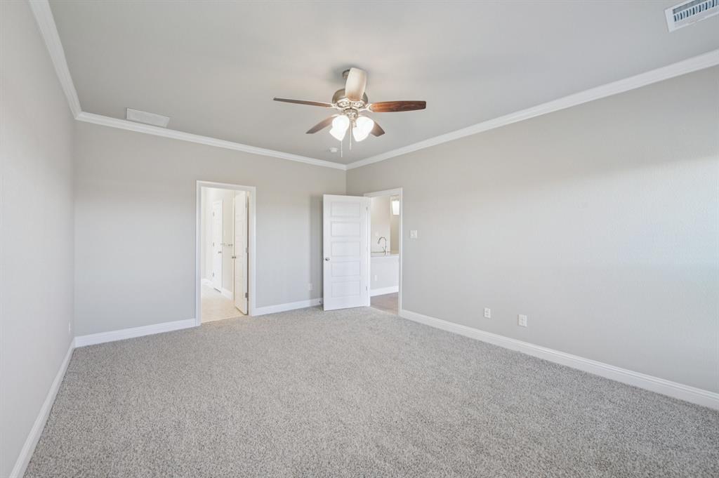 Eagle Glen Elements - Residential