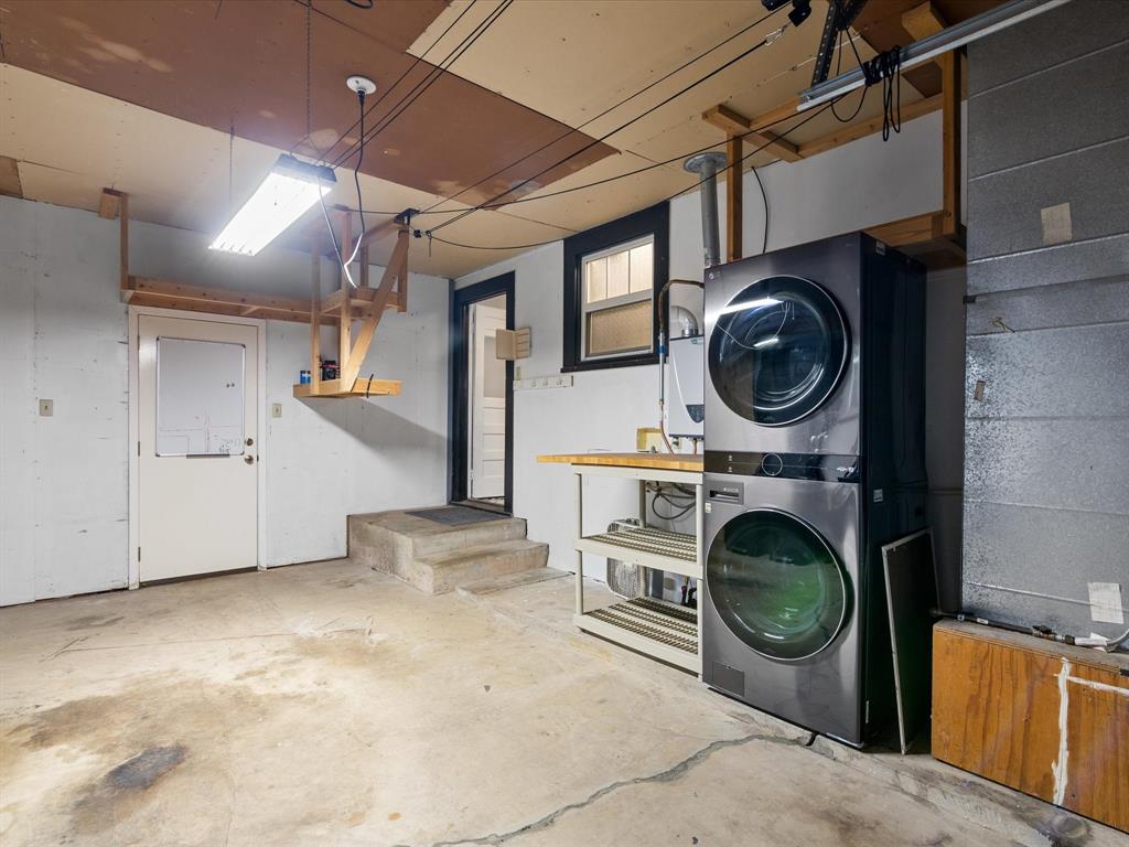 O T Ennis - Residential