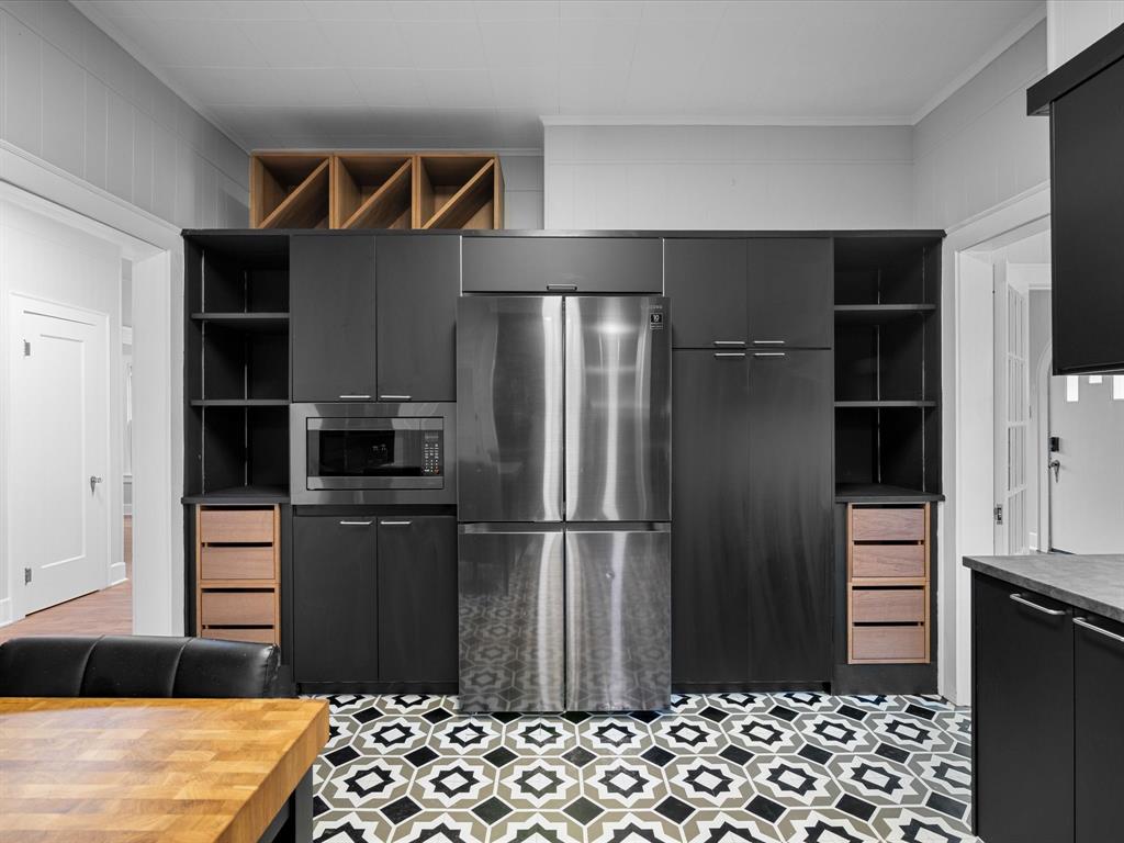 O T Ennis - Residential