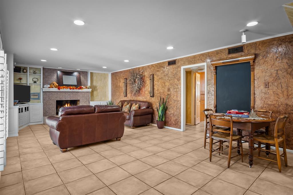 S & B N - Residential