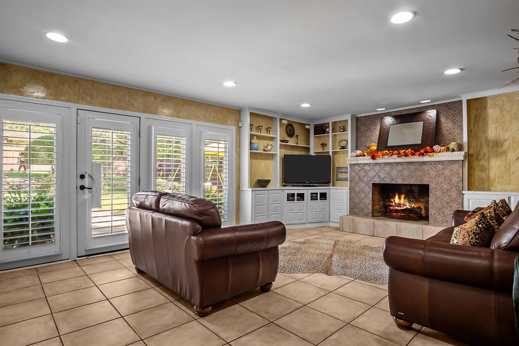 S & B N - Residential