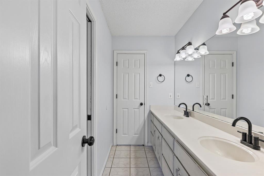 Mckenzie J O Add - Residential