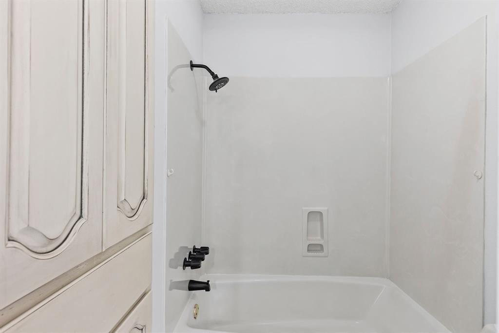 Mckenzie J O Add - Residential