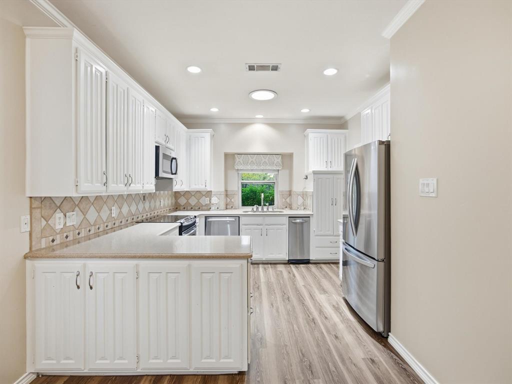 Estates Above Wimbledon - Residential