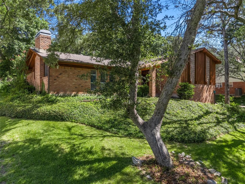 2624 Eldridge Lane