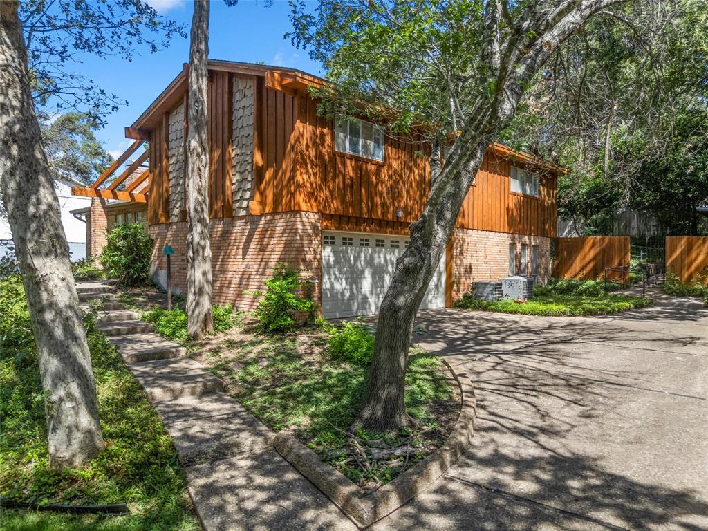 2624 Eldridge Lane