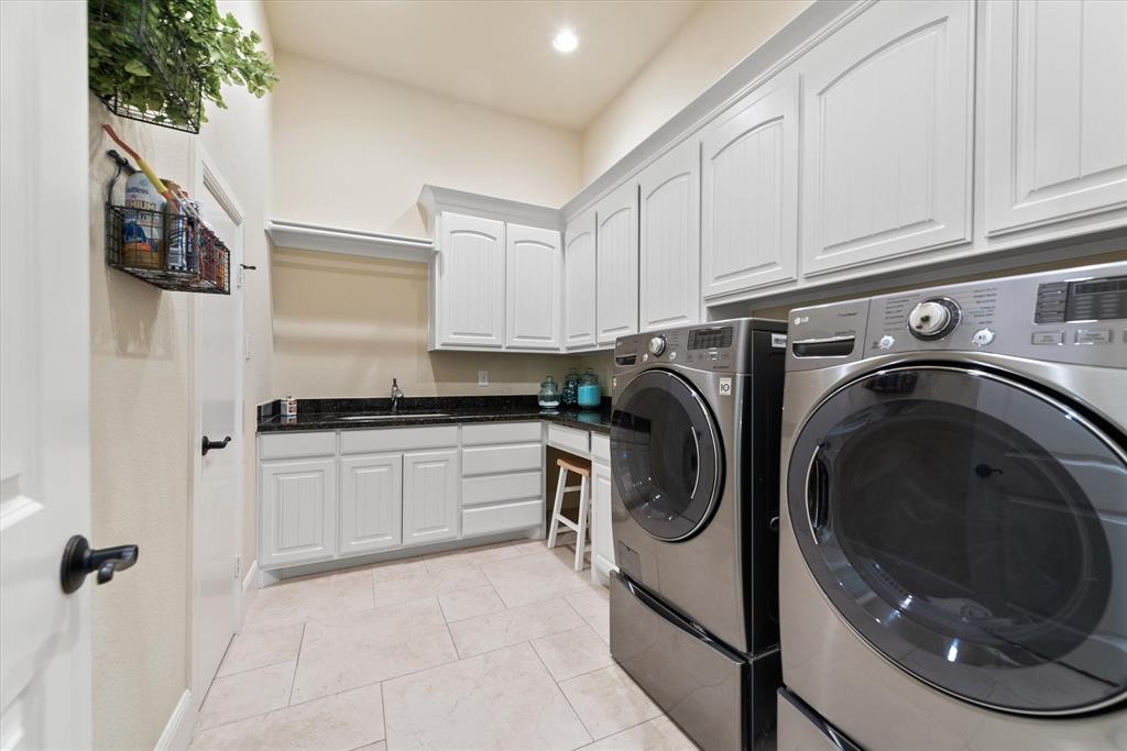 Carillon - Residential