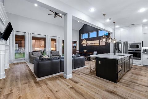 Tiny photo for 1145 Broadmoor Way, Roanoke, TX 76262 (MLS # 21088259)