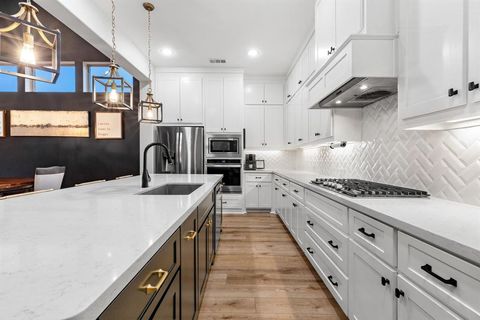 Tiny photo for 1145 Broadmoor Way, Roanoke, TX 76262 (MLS # 21088259)