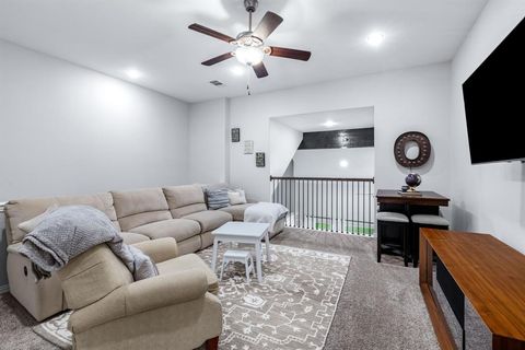 Tiny photo for 1145 Broadmoor Way, Roanoke, TX 76262 (MLS # 21088259)