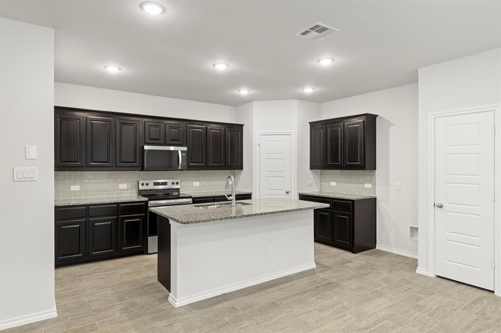 Creekside Ranch - Residential