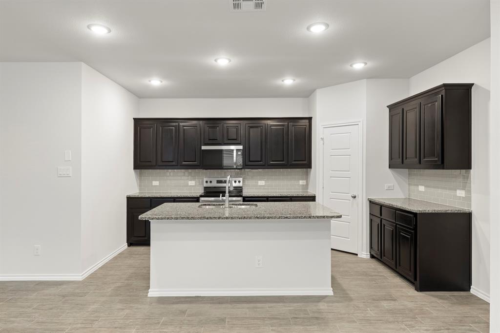 Creekside Ranch - Residential