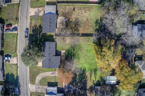 A home in Sulphur Springs