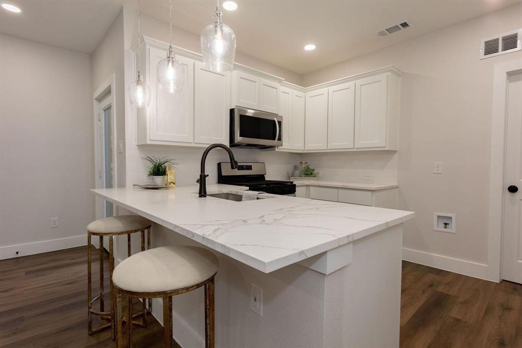 6675 Half Elm Street