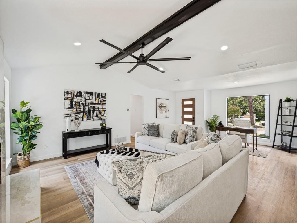 8100 Bobwhite Drive