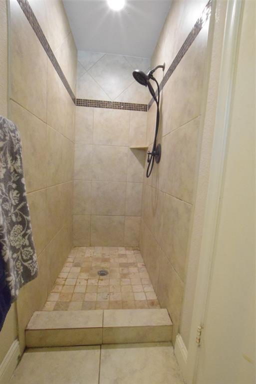 Claremont Add 04 Instl - Residential