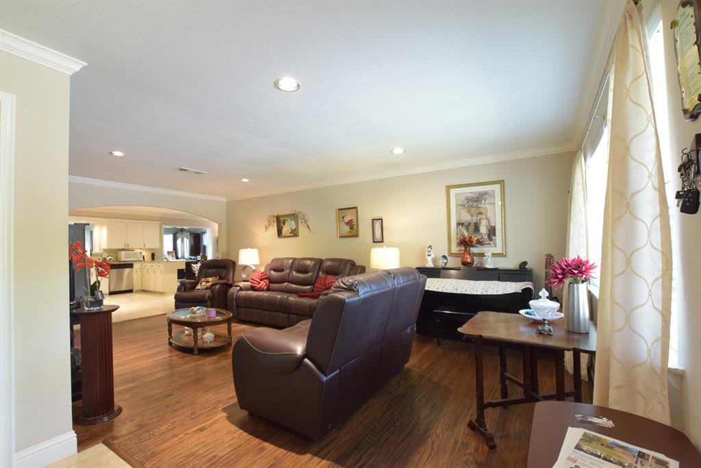 Claremont Add 04 Instl - Residential