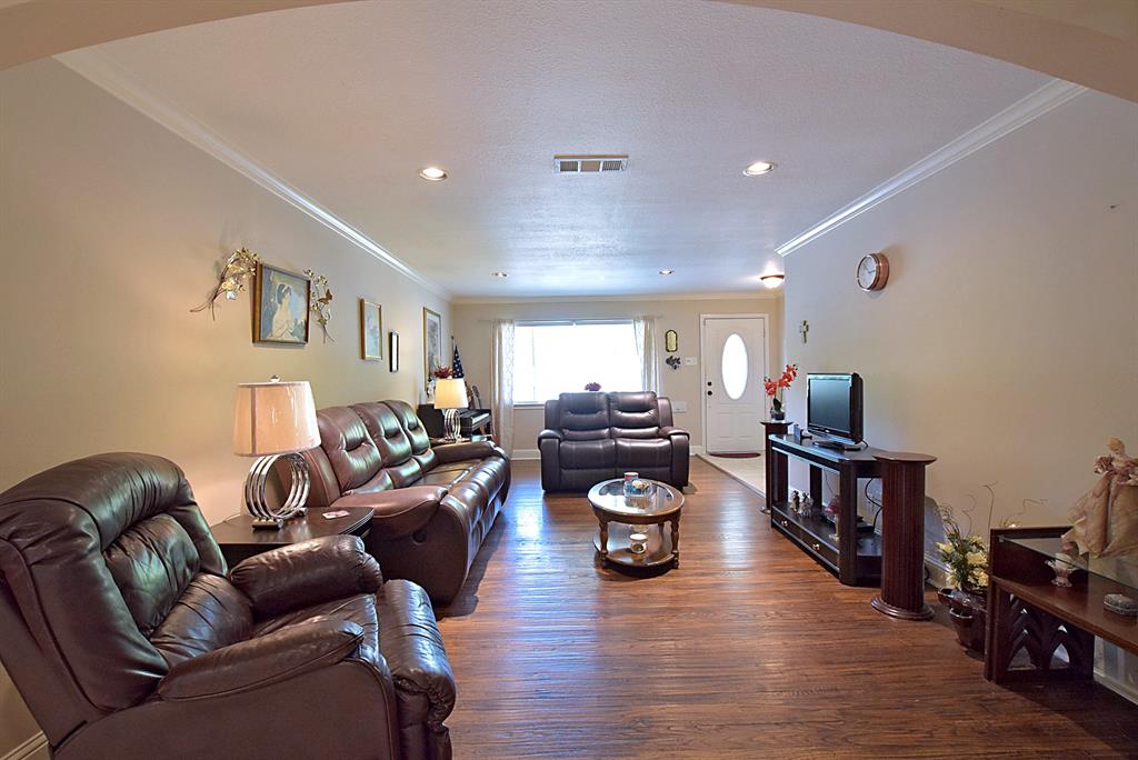 Claremont Add 04 Instl - Residential