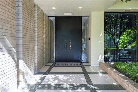 Tiny photo for 2100 Indian Creek Drive, Westover Hills, TX 76107 (MLS # 21069266)