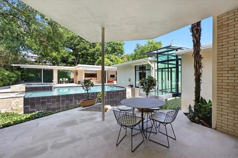 Tiny photo for 2100 Indian Creek Drive, Westover Hills, TX 76107 (MLS # 21069266)