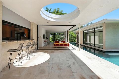 Tiny photo for 2100 Indian Creek Drive, Westover Hills, TX 76107 (MLS # 21069266)