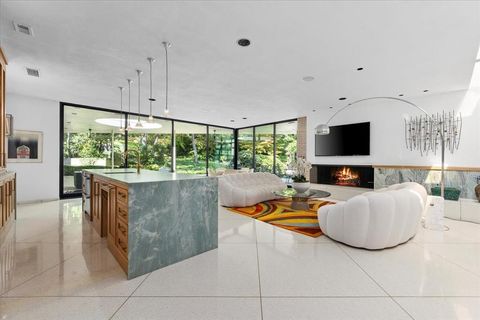 Tiny photo for 2100 Indian Creek Drive, Westover Hills, TX 76107 (MLS # 21069266)