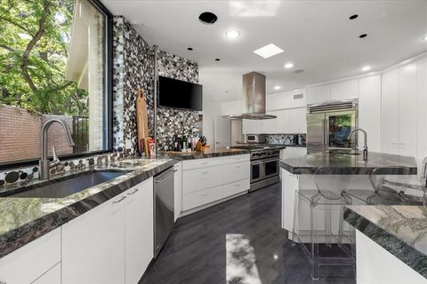 Tiny photo for 2100 Indian Creek Drive, Westover Hills, TX 76107 (MLS # 21069266)