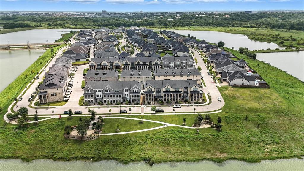 Viridian Village 1k - Residential