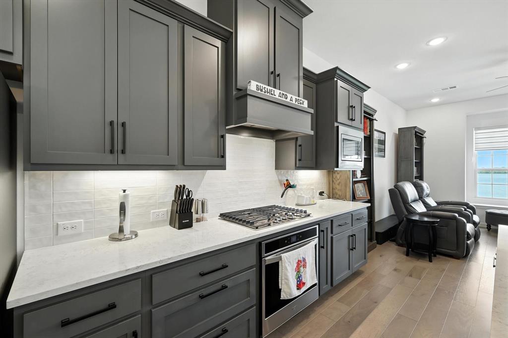 Viridian Village 1k - Residential